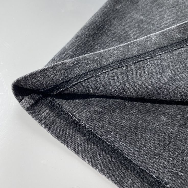 Off label x Spiked (Acid wash)